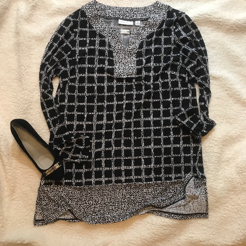 Susan graver black and white tunic shirt medium